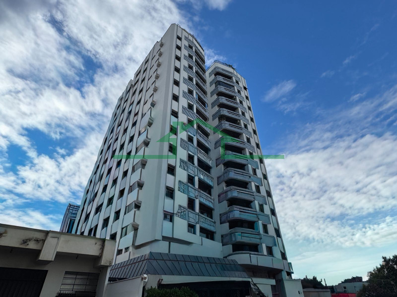 COBERTURA ED. DUQUESA DE WINDSOR