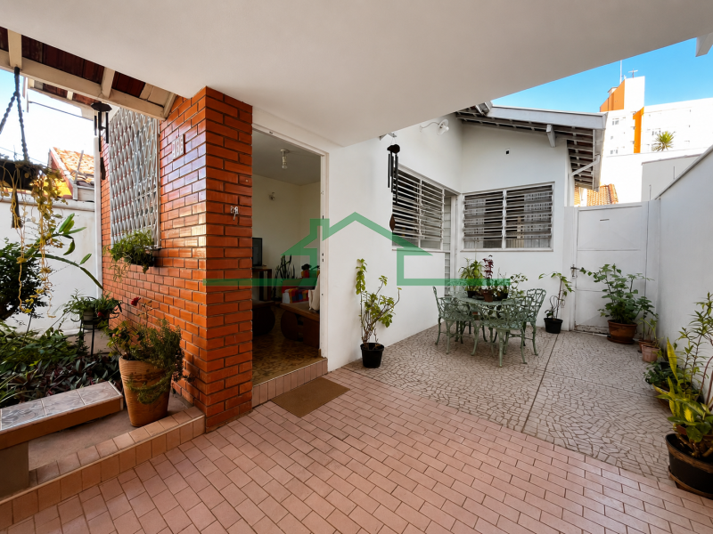 VILA MONTEIRO